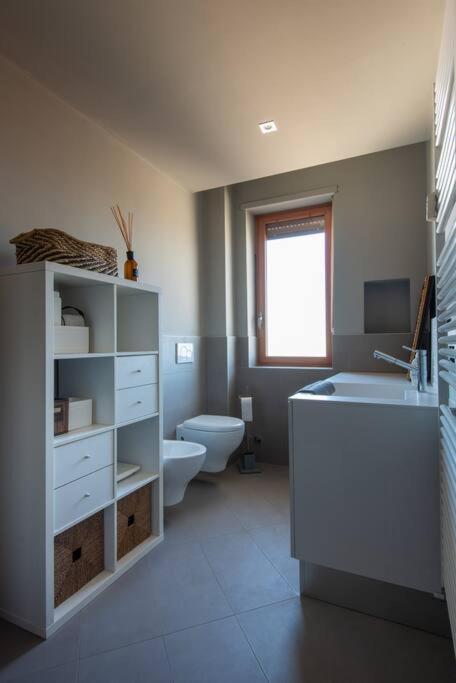 Casa No.Na - Attico Panoramico A Cherasco Ngoại thất bức ảnh